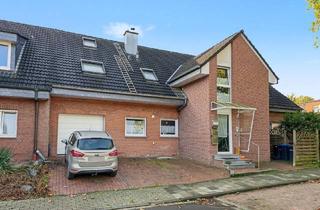 Wohnung kaufen in 48565 Steinfurt, Moderne Dachgeschosswohnung aus 2008 mit großzügigem Spitzboden in ruhiger Lage von Burgsteinfurt