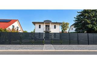 Villa kaufen in 13059 Berlin, Berlin / Wartenberg - Berlin-Lichtenberg - Erstbezug 2026 - exklusive Stadtvilla mit Wohnkomfort mit Balkon & Garten !
