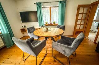 Wohnung kaufen in 82487 Oberammergau, Top eingeführte Ferienwohnung in Oberammergau – 2 Zimmer, Terrasse mit Bergblick & TG-Stellplatz