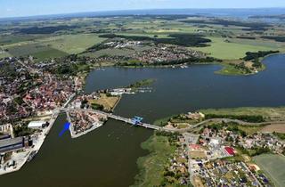 Wohnung kaufen in 17438 Wolgast, Eigentumswohnung mit Wasserblick auf der Schloßinsel in Wolgast