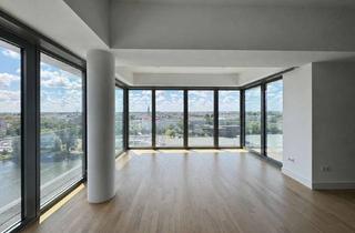 Loft kaufen in Mühlenstraße 60, 10243 Friedrichshain, Living Levels: Corner Loft über der Spree / 8. OG, 270°-Panorama, 3,40 m Decken, Concierge