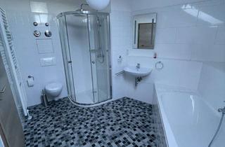 Wohnung mieten in Reinhard-Raffalt-Straße 26, 94036 Heining, Renovierte 1,5 Zimmer-Dachgeschosswohnung mit Terrasse