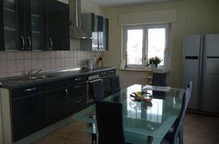 Wohnung mieten in Merianstraße 25, 91301 Forchheim, Alltagstaugliche 3-Zimmer-Wohnung mit Balkon in Forchheim