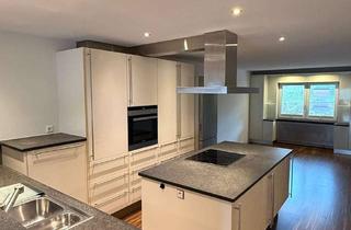 Wohnung mieten in Rappensteinstraße 49, 79725 Laufenburg, Modern! Energieeffizient! 3,5 Zi. Whg. in Laufenburg (D) mit Aussicht, Wärmepumpe & Wallbox