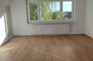 Wohnung mieten in 29221 Celle, Helle 3-Zimmerwohnung mit Loggia und kleinem Balkon in Celle, Wederweg zu vermieten