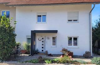 Haus kaufen in Franz-Dick-Straße 13, 88260 Argenbühl, Modernisiertes Reiheneckhaus in Argenbühl