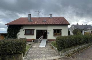 Einfamilienhaus kaufen in Münchtalstraße, 72160 Horb, Einfamilienhaus mit Werkstatt, Garagen Stellplätzen und viel Platz in Horb-Grünmettstettenam Neckar