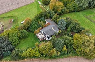 Haus kaufen in 25764 Norddeich, Landhaus in Norddeich mit weitläufigem Grundstück und Blick ins Grüne