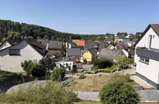 Einfamilienhaus kaufen in Weinbergstraße 5 a, 65606 Villmar, Einfamilienhaus mit Hanglagen Grundstück über den Dächern von Weyer !