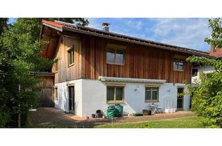 Haus mieten in 87459 Pfronten, Freistehendes Holzhaus mit Bergblick – A+, 2 Terrassen, Sauna (von privat)