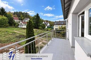 Wohnung kaufen in 97199 Ochsenfurt, Eigentumswohnung mit großzügigem Balkon in kernsaniertem Mehrfamilienhaus in Goßmannsdorf