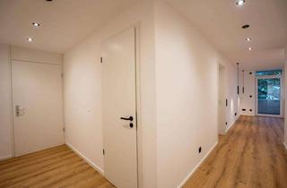 Wohnung kaufen in 86157 Pfersee, Modernisierte 3-Zimmer-Wohnung – Augsburg-Pfersee