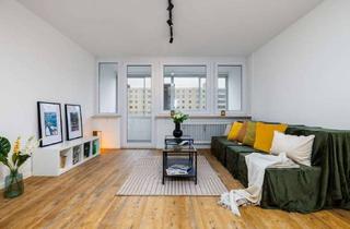 Wohnung kaufen in 86161 Herrenbach, Sanierte Maisonette-Wohnung mit Einbauküche, Balkon, Loggia & Tiefgarage in zentraler Lage