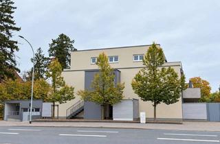 Wohnung kaufen in Neuburger Straße 46a, 85049 Ingolstadt, Exklusive 2,5-Zimmer-Wohnung mit 20 m² Dachterrasse, Aufzug & TG in Top Lage - provisionsfrei