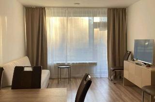 Wohnung kaufen in Franziskanerstraße 16, 81669 München, Renovierte 3-Zi.-Whg. mit Südost-Balkon & EBK, Au/Haidhausen (Erbbaurecht)