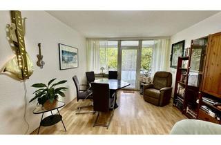 Wohnung kaufen in Eskenshof, 45277 Überruhr-Holthausen, Barrierefreie, gepflegte 3-Zimmer-Wohnung mit sonniger Loggia und Blick ins Grüne - provisionsfrei