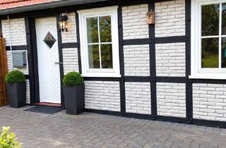 Wohnung mieten in 32351 Stemwede, Stemwede-Levern-Renovierte 4-Zimmer-Wohnung mit Garten, Terrasse & Garage