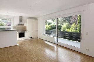 Wohnung mieten in 65199 Biebrich, Helle, großzüge Wohnung *EBK, Balkon, Parkett*