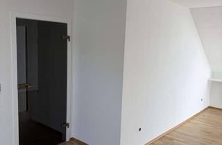 Wohnung mieten in Beisenstraße, 45701 Herten, Wohnen mit Charakter: 2,5-Zimmer-Dachgeschosswohnung in Herten