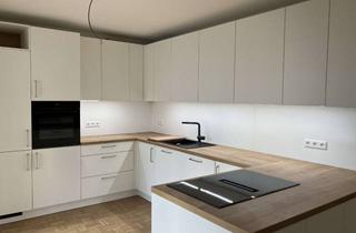 Wohnung mieten in Herbert-Belser-Ring 26, 63477 Maintal, Tolle 3-Zimmer-Wohnung mit Balkon und Einbauküche - Erstbezug