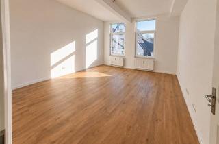 Wohnung mieten in Süderstraße 38, 25746 Heide, Sanierte 2 Zimmer Wohnung mit Terrasse in Top-Lage