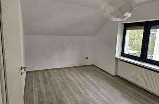 Wohnung mieten in Wilhelmshöhe 13, 58762 Altena, 2-Zimmer-Wohnung in Altena