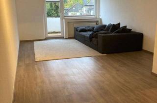Wohnung mieten in 40597 Benrath, Wohnen am Schlosspark: 2,5-Zimmer-Dachgeschosswohnung in Düsseldorf-Benrath