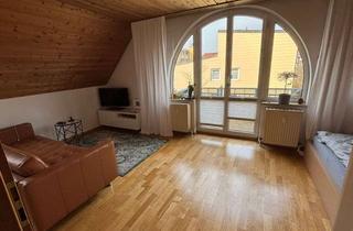 Wohnung mieten in Ricarda-Huch-Straße, 80807 Milbertshofen-Am Hart, Dachgeschosswohnung in ruhiger und zentraler Lage