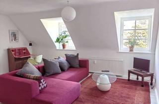 Wohnung mieten in Ritterstraße 10, 40213 Altstadt, Möblierte helle Dachgeschoss Wohnung auf Zeit