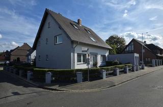 Wohnung mieten in Schwalbenstraße, 41564 Kaarst, Elegante Dachgeschosswohnung im Herzen von Kaarst
