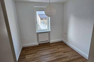 Wohnung mieten in Kasernstraße 16, 89231 Neu-Ulm, Helle 3,5-Zimmer-Wohnung in Toplage von Neu-Ulm – WG-geeignet, Einbauküche & Kellerabteil