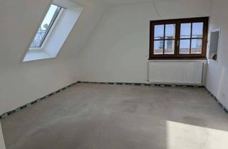 Wohnung mieten in 72762 Reutlingen, Erstbezug nach Renovierung: Schöne, helle 3-Zimmer DG-Wohnung in ruhiger Wohnlage