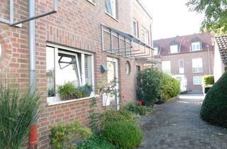 Haus kaufen in Macherscheider Straße 82b, 41468 Neuss, Gepflegtes Reihenmittelhaus mit Garten, Garage & ausgebautem Dachgeschoss