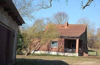 Haus kaufen in 17209 Massow, Ein kleines Haus mit großem Garten -