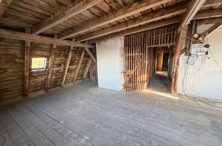 Wohnung kaufen in Mundingstraße, 86159 Antonsviertel, Ausbaufähiges Dachgeschoss im Antonsviertel!