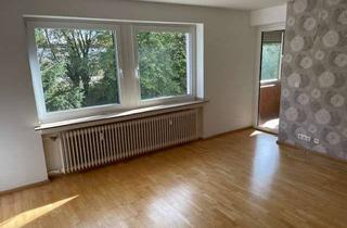 Wohnung kaufen in 52078 Aachen, Alltagstaugliche 2-Zimmer-Wohnung mit Balkon in Aachen-Forst