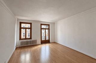 Wohnung mieten in 52249 Eschweiler, Altbaucharme zum Einziehen: Einbauküche, zwei Balkone, Stellplatz auf Wunsch