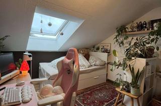 Wohnung mieten in 89081 Weststadt, Teilmöbiliertes WG-Zimmer, FRAU/FLINTA Gesucht