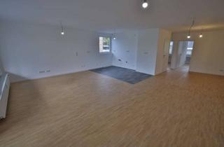 Wohnung mieten in 40547 Lörick, Modernisierte 3-Zimmer-Wohnung mit Balkon, Gartennutzung & Sauna in D-Lörick