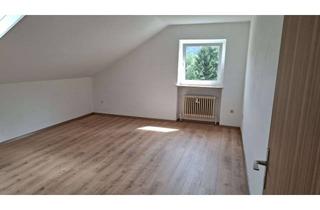 Wohnung mieten in Bahnhofstr. 389, 95485 Warmensteinach, Helle Dachgeschoßwohnung in Warmensteinach, 2,5 Zimmer