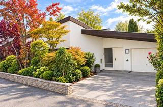 Haus mieten in Auenweg, 51519 Odenthal, Gepflegter Bungalow auf 750 m² Grundstück mit Garten, Pool und Garage