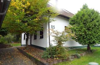 Gewerbeimmobilie kaufen in 51399 Burscheid, Burscheid: Gewerbehallen (1.300qm) , mit erstklassigem freistehendem Einfamilienhaus (200qm).......