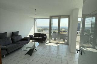 Wohnung kaufen in Bremer Straße 17-33, 65760 Eschborn, Helle 2 ZW in gepflegtem Haus in Eschborn Süd mit Aussicht zum Kauf