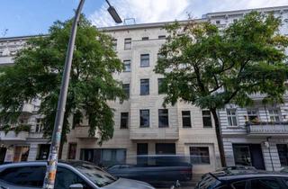 Wohnung kaufen in 10823 Schöneberg, Altbau mit Dielen und hohen Decken im Akazienkiez Schöneberg