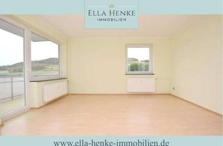 Wohnung kaufen in 38642 Goslar, Traumhafte Aussicht: Sonnige, helle und großzügige 4-Zimmer-Wohnung mit Balkon + Garage.
