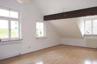 Wohnung mieten in 88361 Altshausen, Zentrale Lage! Wunderschöne 2,5 Zimmer Dachgeschosswohnung in Altshausen.
