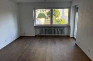 Wohnung mieten in Lessingstraße 10, 93049 Westenviertel, Schöne 4-Zimmer-Wohnung, auch als WG, zwei Balkone, gepflegt und renoviert