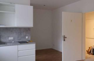 Wohnung mieten in Fennstraße, 12439 Niederschöneweide, sonnige kleine Wohnung Nähe Spree und S-Bahn