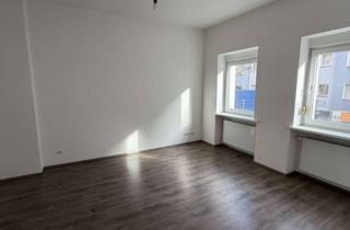 Wohnung mieten in Antonienstraße 62, 13403 Reinickendorf, Stilvolle 1-Zimmer-Hochparterre-Wohnung mit Einbauküche in Berlin