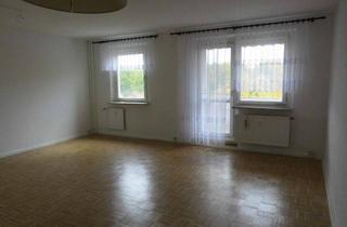 Wohnung kaufen in 08468 Reichenbach, Sonnige Eigentumswohnung mit Balkon, Einbauküche und PKW-Stellplatz im 1. OG im Neubaugebiet Reichenbach / Vogtland zu verkaufen!
